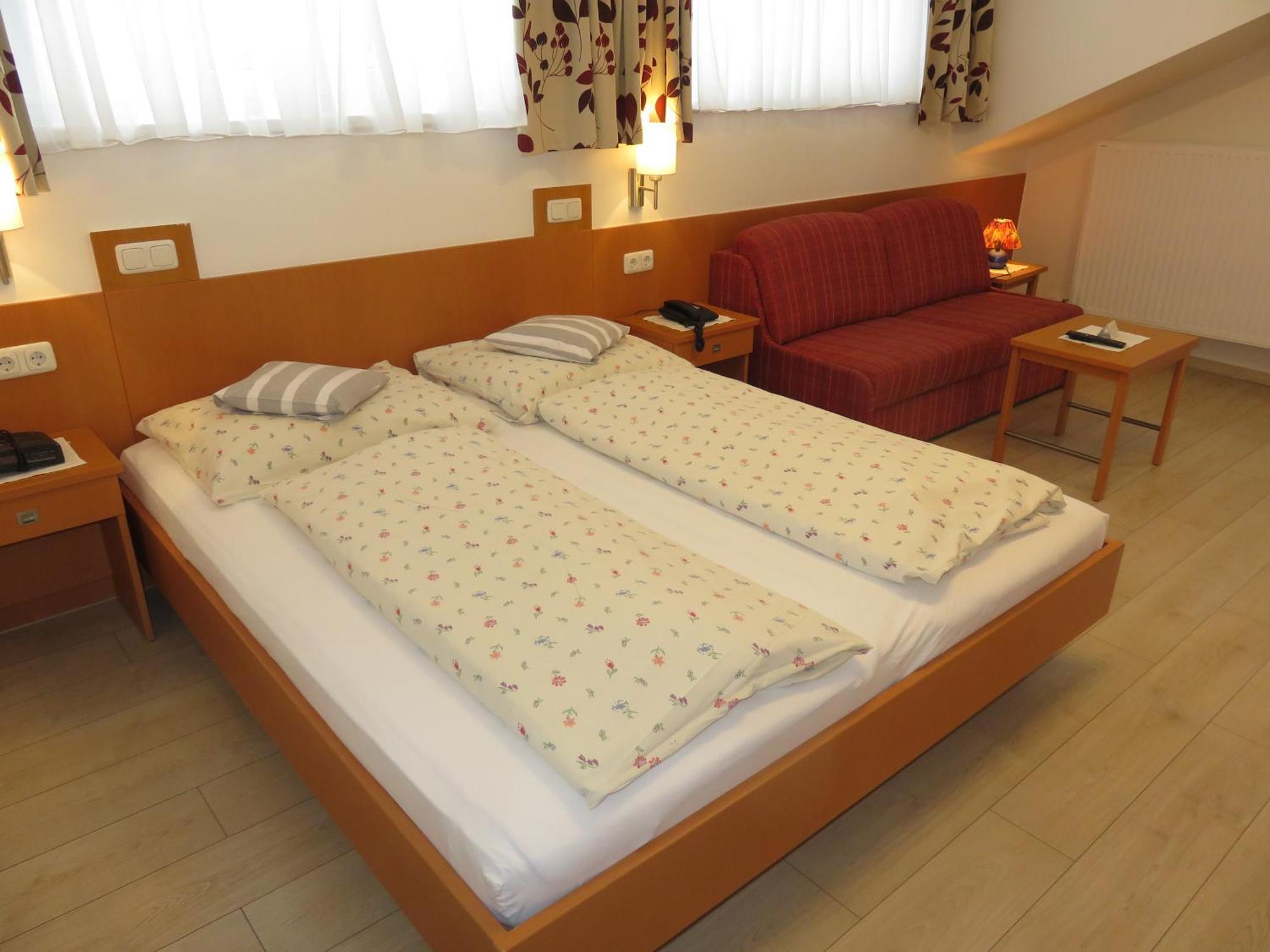 Berg-Panorama-Hof Sturmgut Pension Hinterstoder Kamer foto